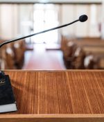 Leading From the Middle 